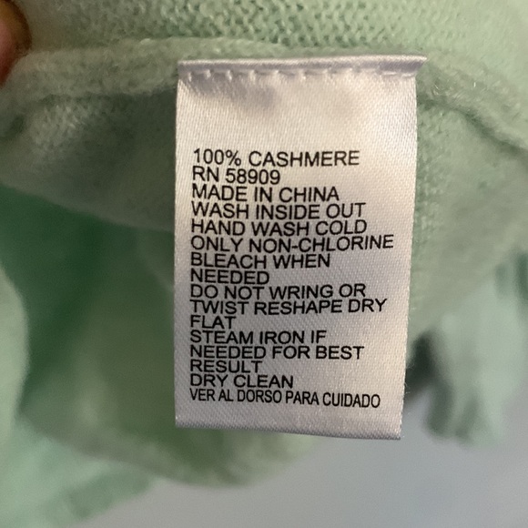 Light Frost Green Mint 100% Cashmere Super Soft Antonio Melani Crew Neck Sweater - Picture 5 of 5